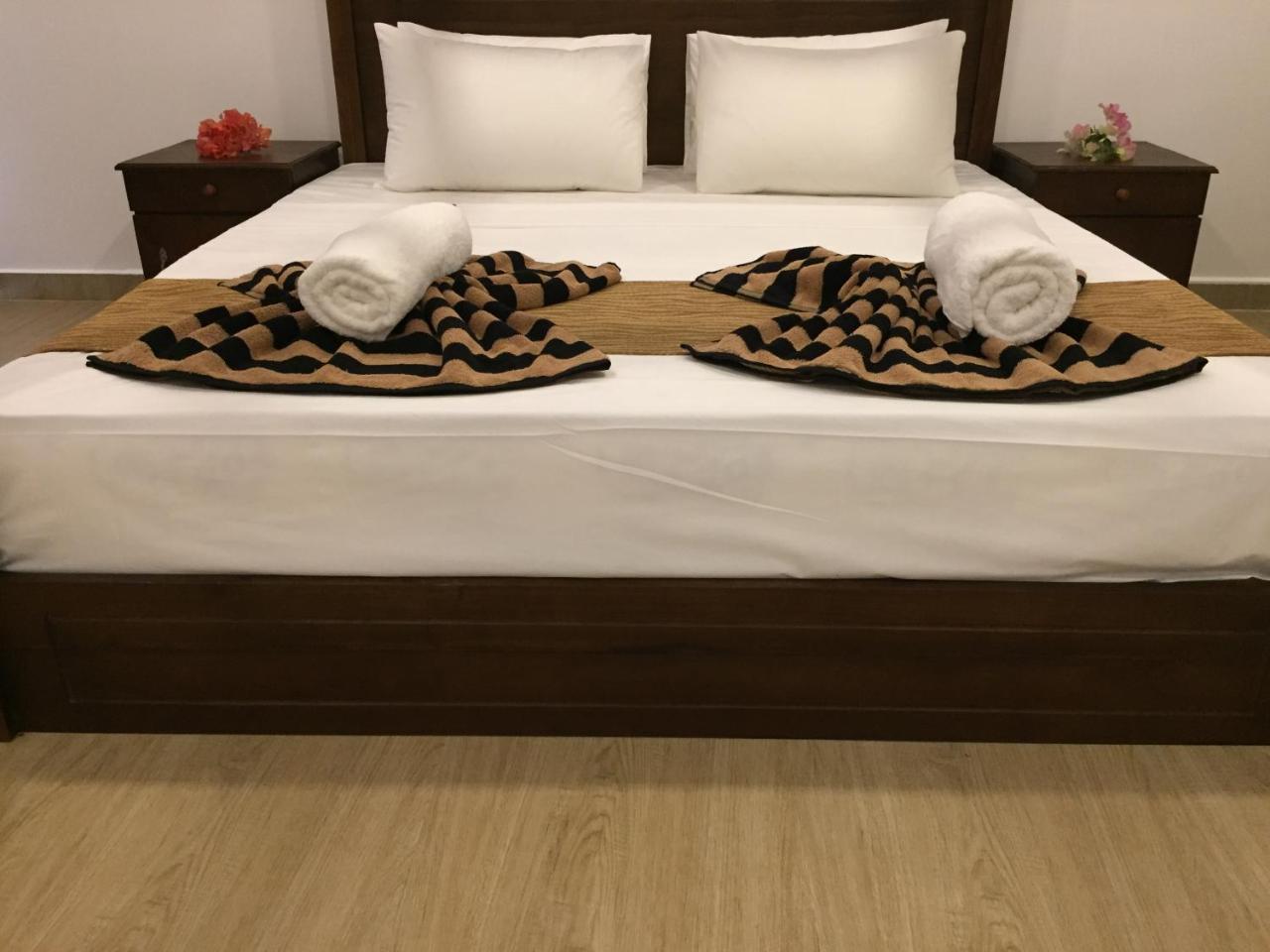Hotel Bay Hiriketiya Dikwella Sur Exterior foto