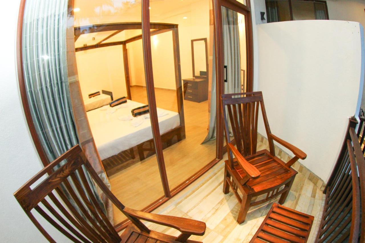 Hotel Bay Hiriketiya Dikwella Sur Exterior foto