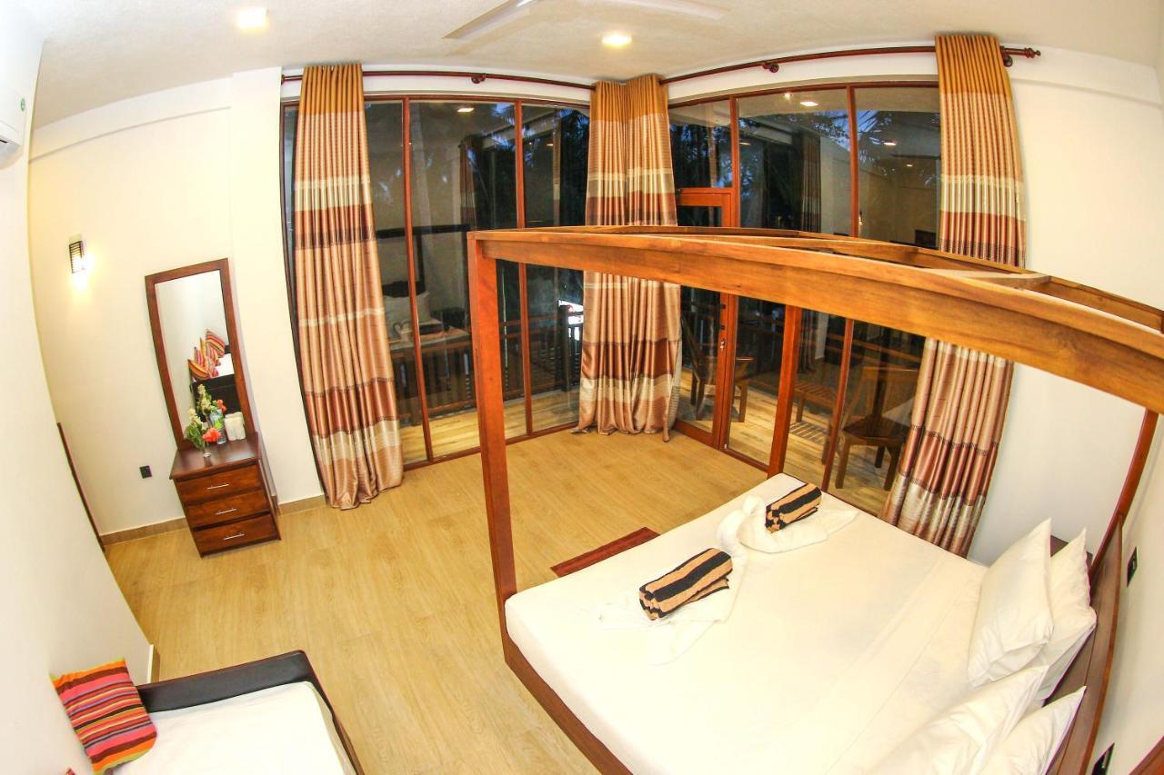 Hotel Bay Hiriketiya Dikwella Sur Exterior foto